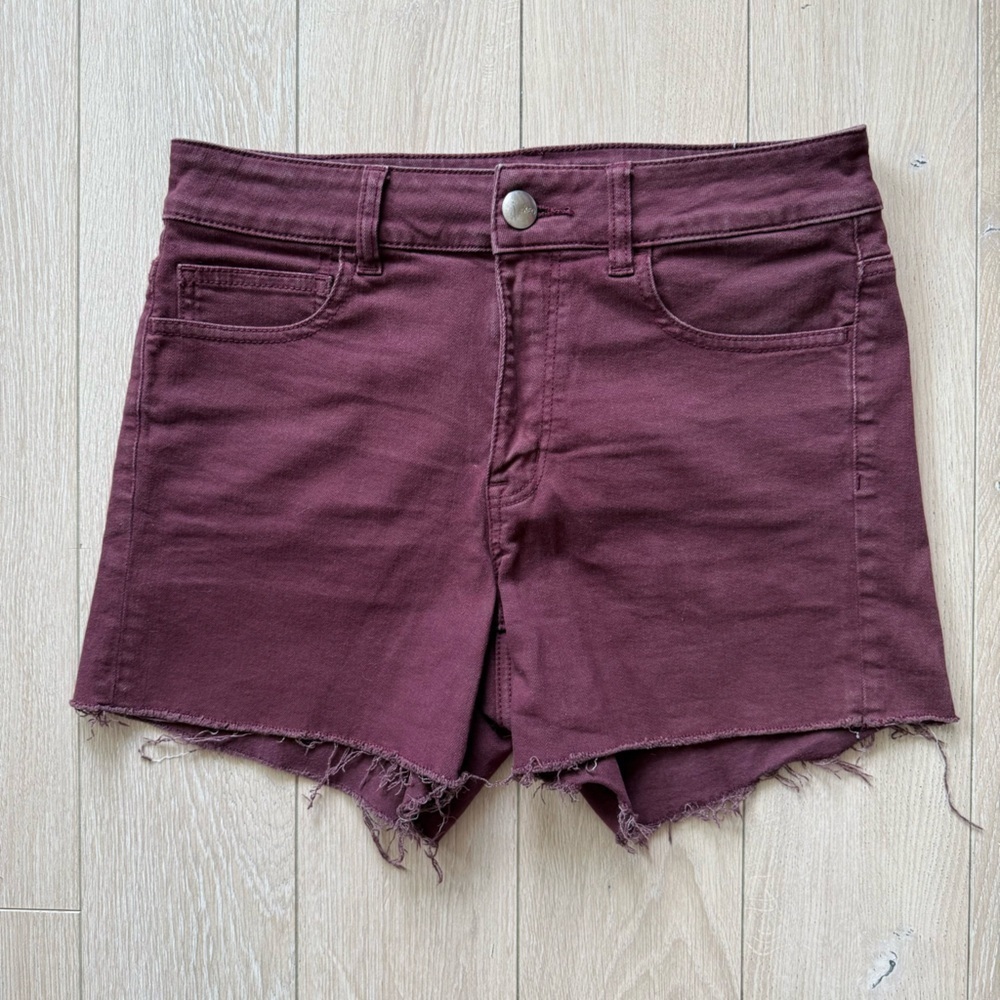 American Eagle High Rise Shortie Super Stretch Shorts in Burgundy Women’s Size 8